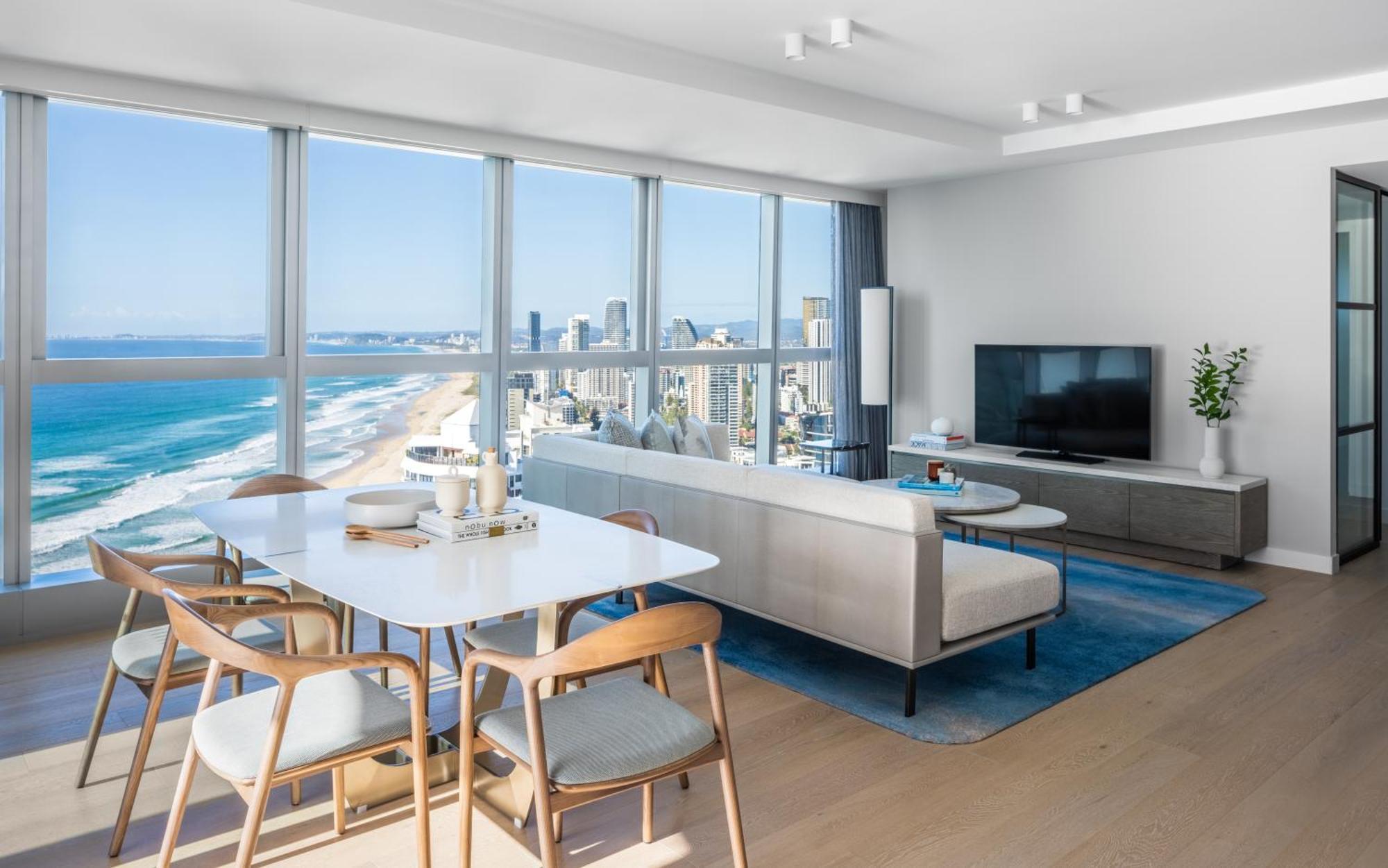 The Langham, Gold Coast And Jewel Residences Buitenkant foto The living room of a typical apartment